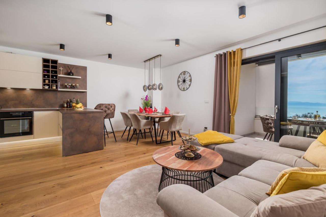 Apartment Top View With Balcony And Private Parking Rijeka Exteriér fotografie