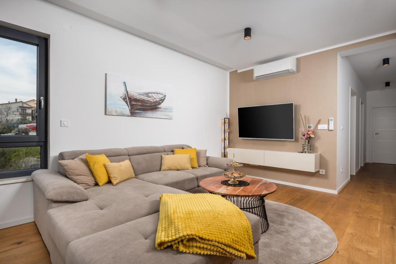 Apartment Top View With Balcony And Private Parking Rijeka Exteriér fotografie